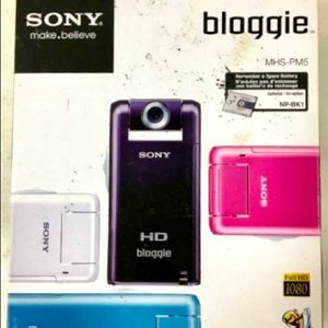 Sony Bloggie mhs-pm5 HD Violet NIB